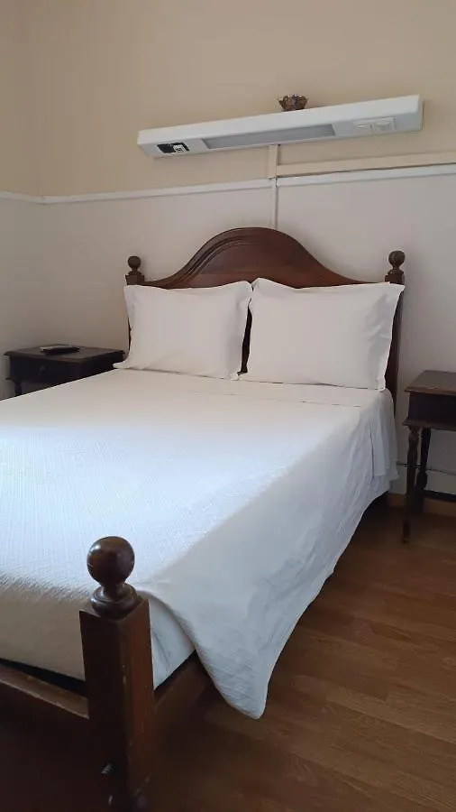 Maison d'hôtes Hotel Pensao Residencial Estrela Do Mondego à Lisboa Portugal