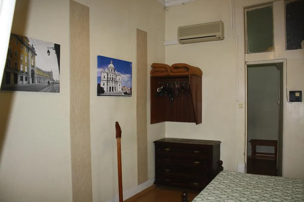Pensao Residencial Estrela Do Mondego Hotel Lissabon Gasthuis